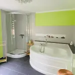 Am Roehrensteig *